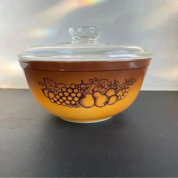 Vintage Pyrex 2 1/2 QT. Old Orchard Mixing Bowl #403 With Glass Lid - Picture 3 of 16